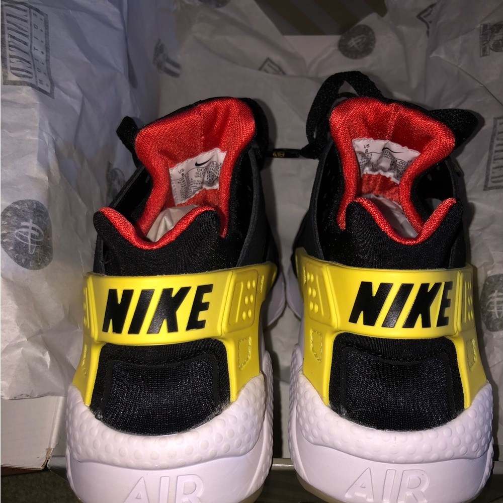 WOMENS NIKE AIR HUARACHE